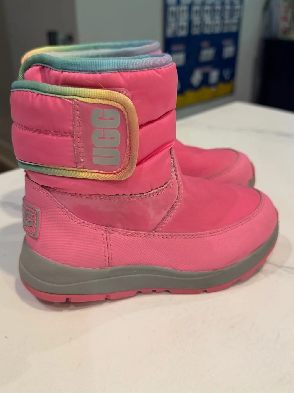 UGG girls 10T boots
